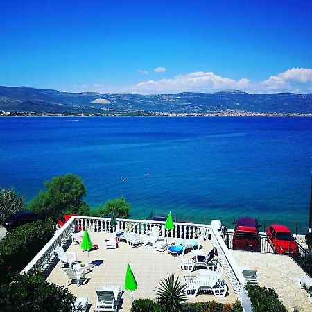 Villa Fjaba - By The Sea - With The Big Terraces & Great Sea View Трогир Екстериор снимка