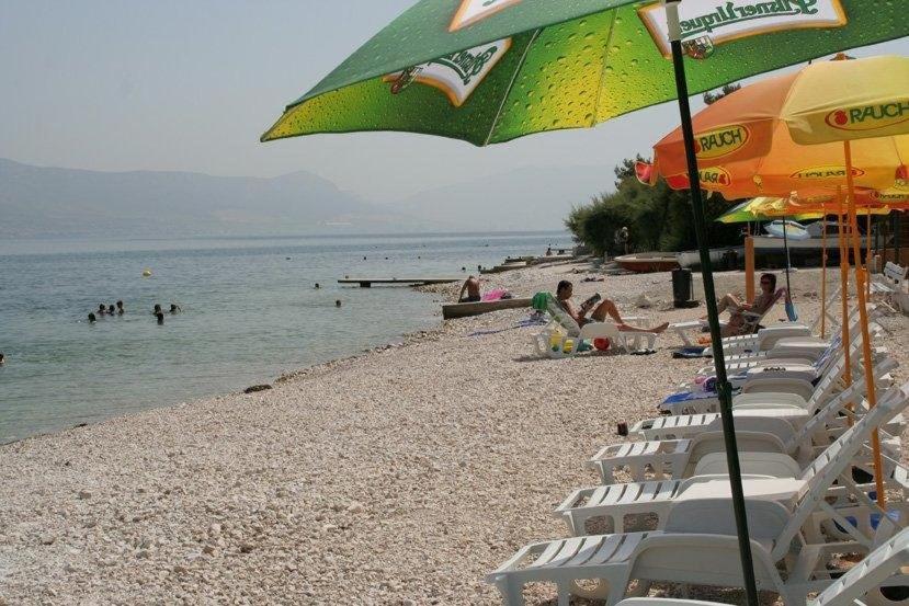 Villa Fjaba - By The Sea - With The Big Terraces & Great Sea View Трогир Екстериор снимка