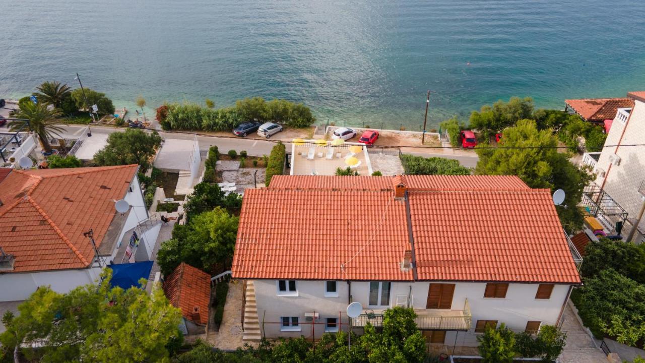 Villa Fjaba - By The Sea - With The Big Terraces & Great Sea View Трогир Екстериор снимка