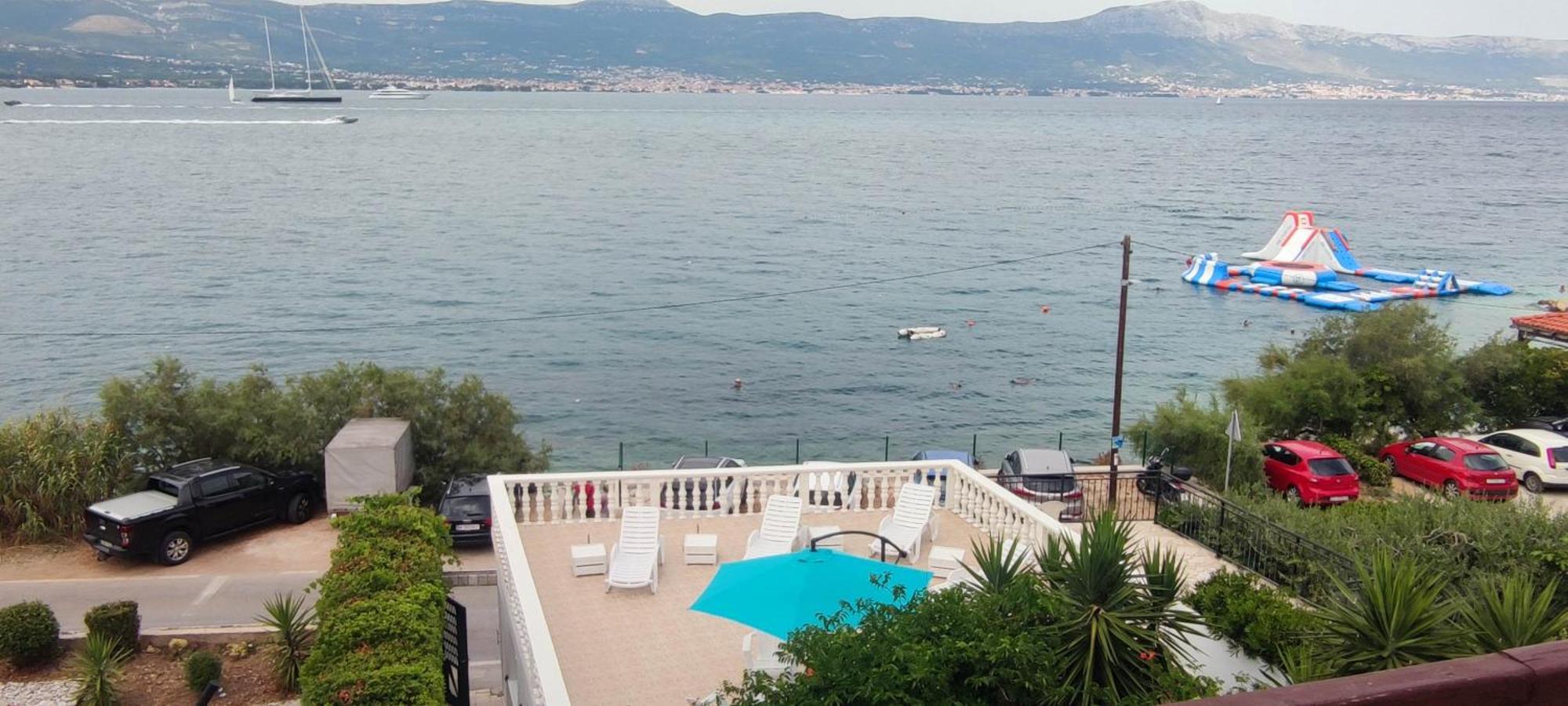Villa Fjaba - By The Sea - With The Big Terraces & Great Sea View Трогир Екстериор снимка